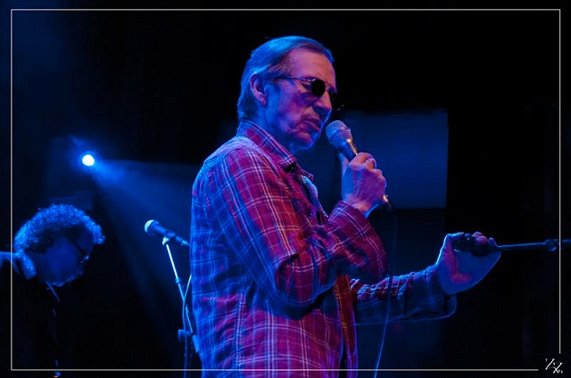 18806-LR John Trudell 2011-01-29 (Zz) [p].jpg